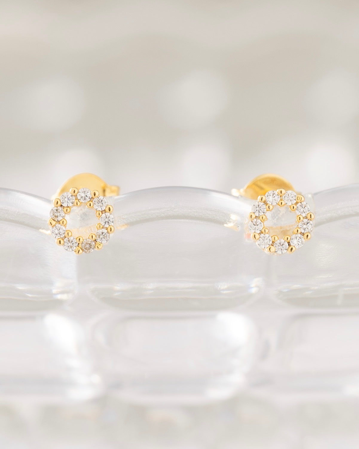 Topo Crystal Circle