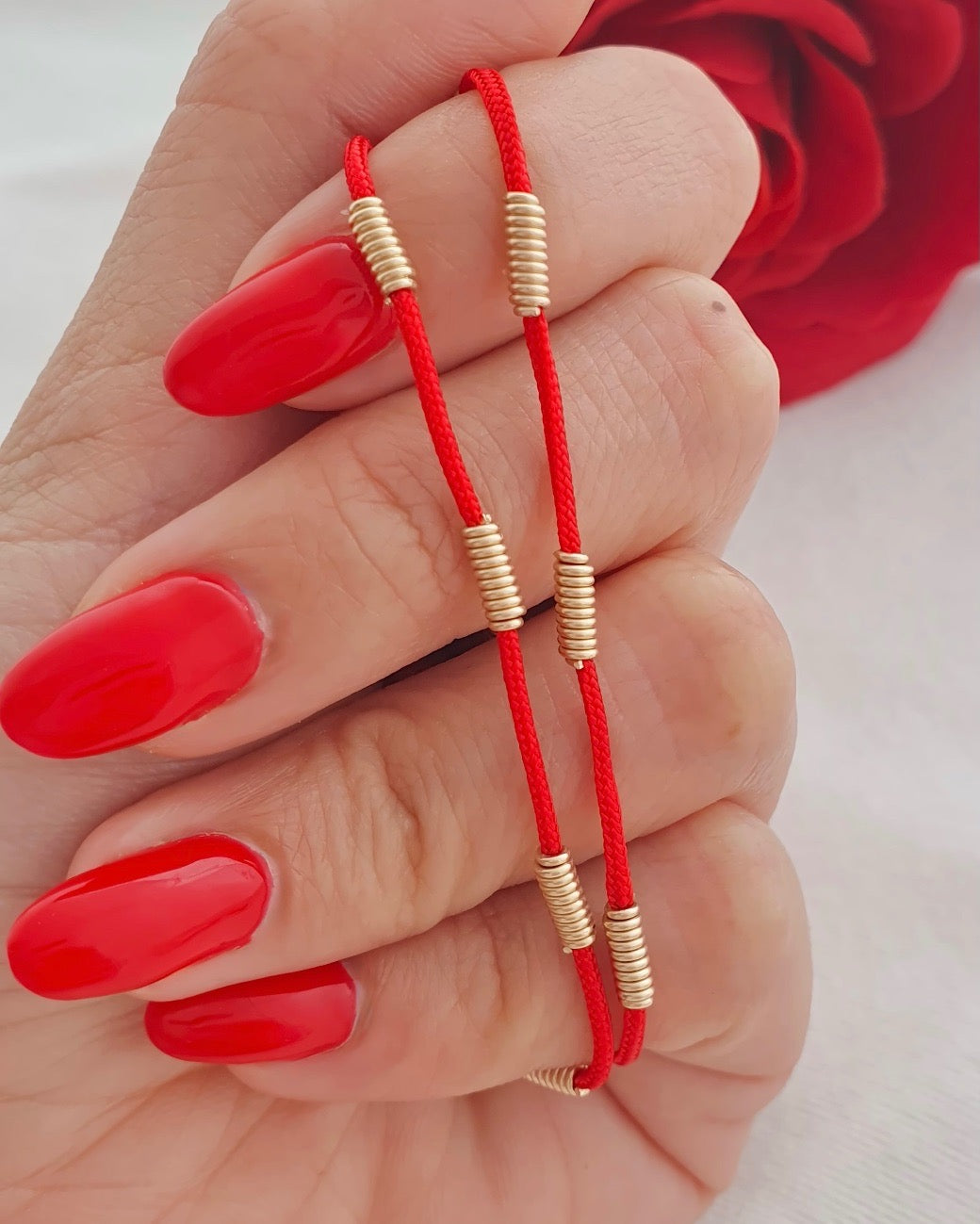 Pulsera 7 Nudos Alambre Dorada