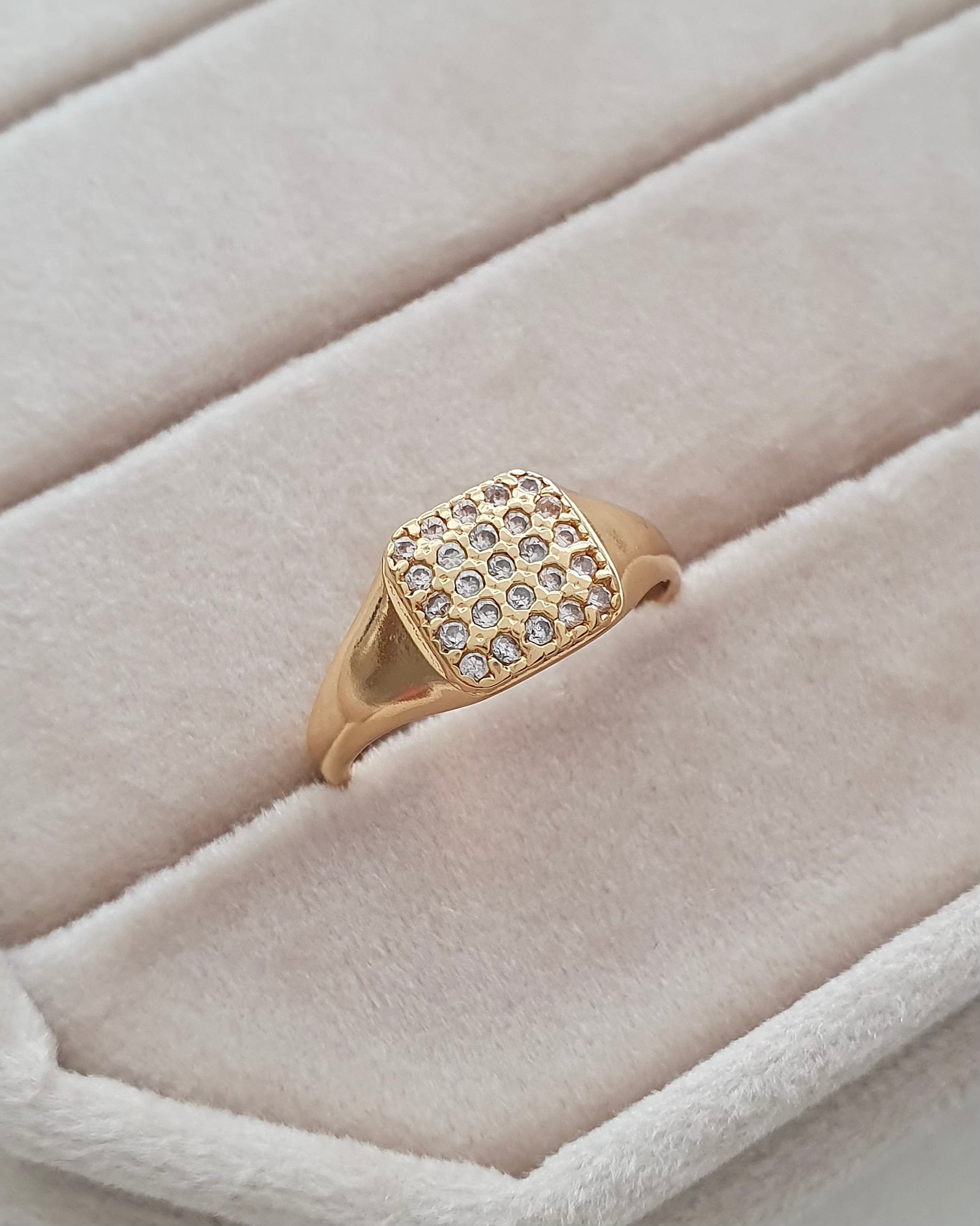 Anillo cuadrado circon