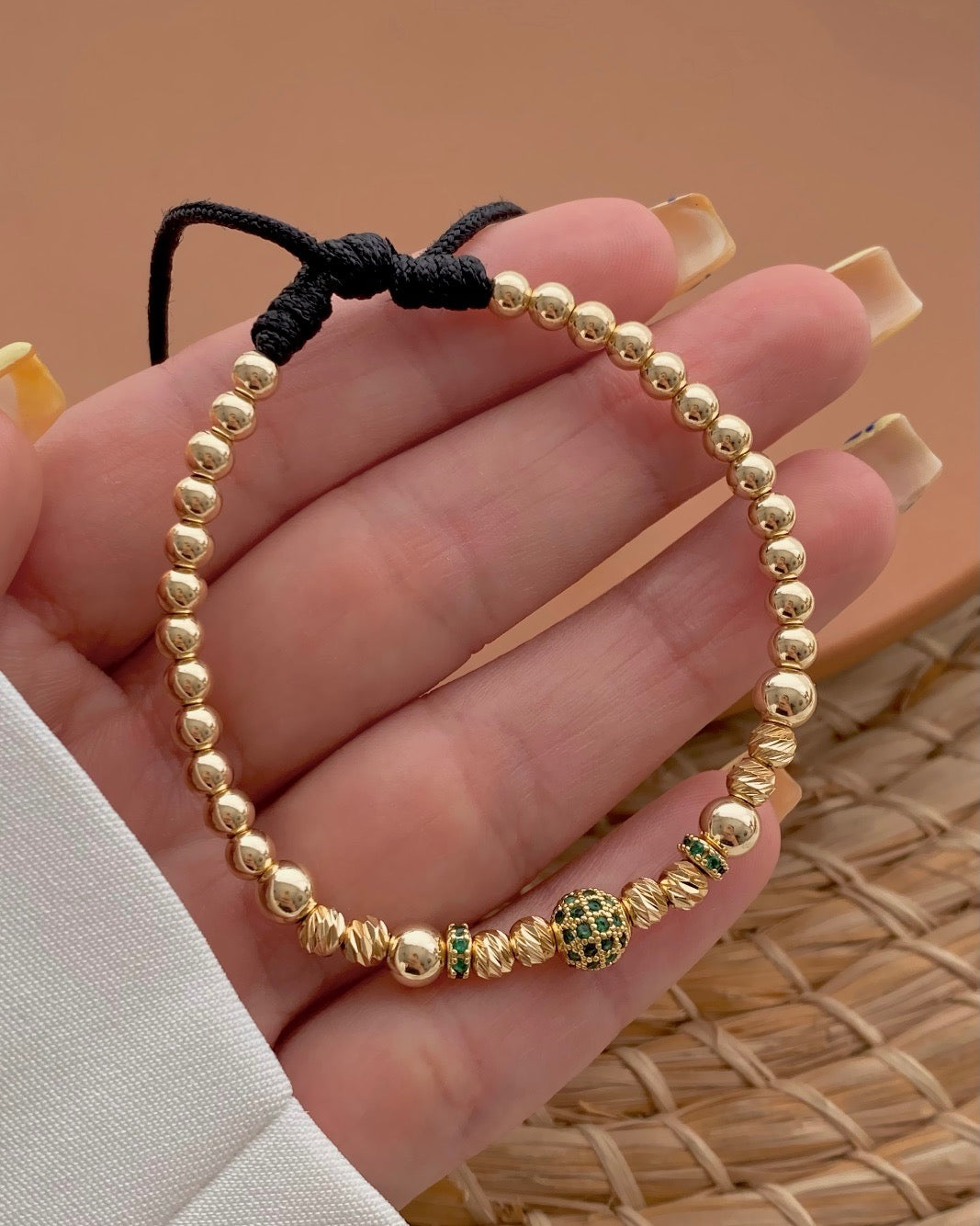 Manilla Esmerald Fuego