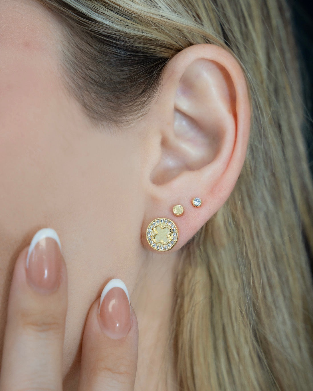 Topo Clover Redondo Circonias 1cms