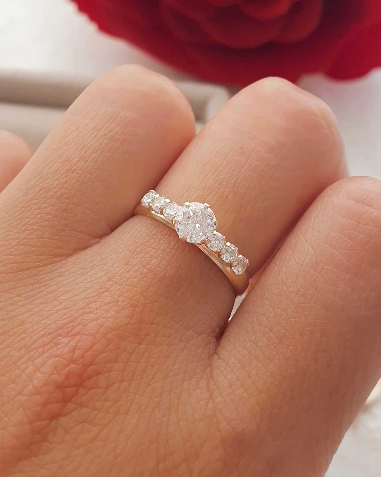 Anillo De Compromiso 7 Piedras