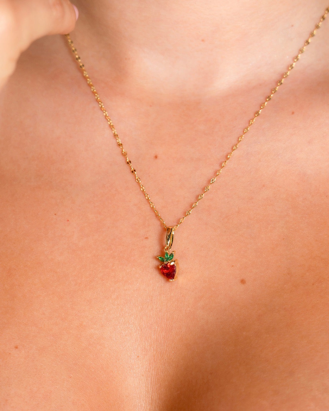 Dije strawberry