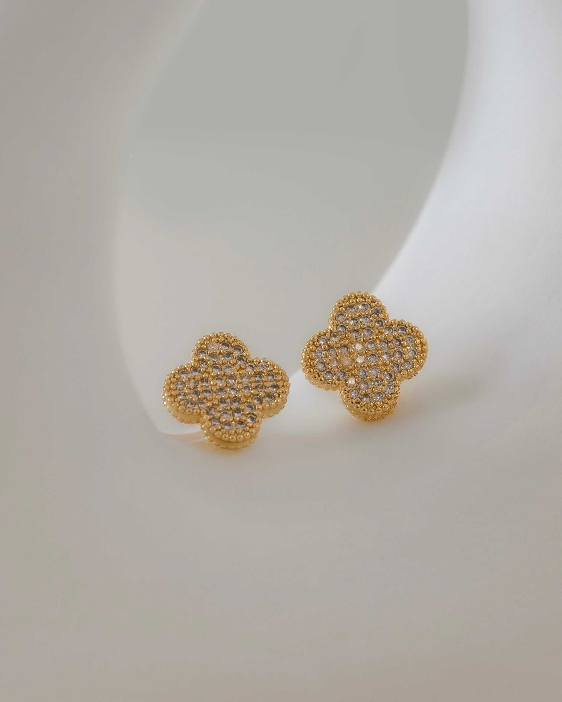 Topo Clover Circonia 1.1cms