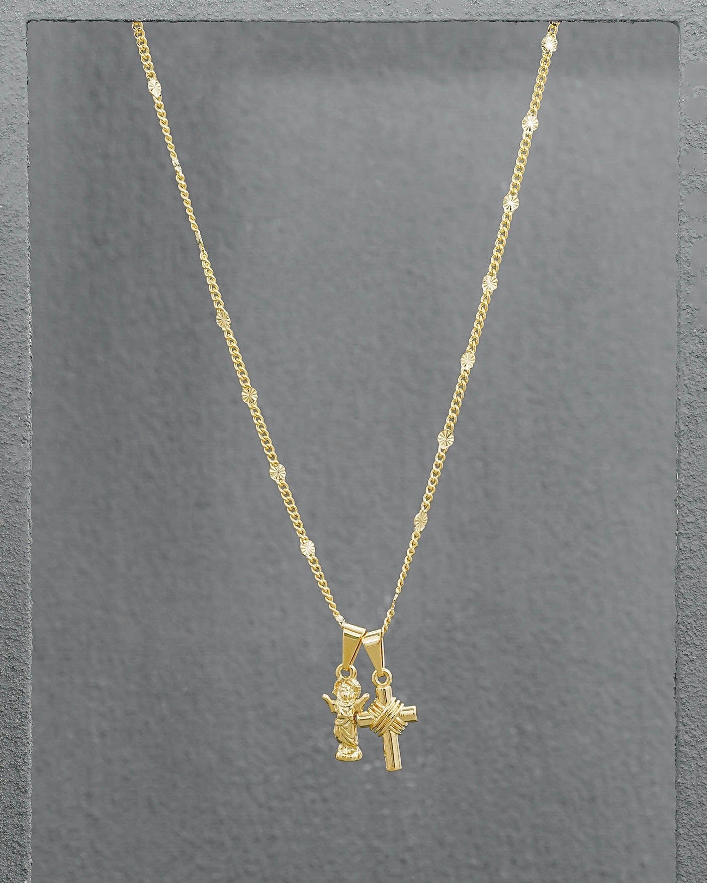 Cadena Cubana Sol 65cms